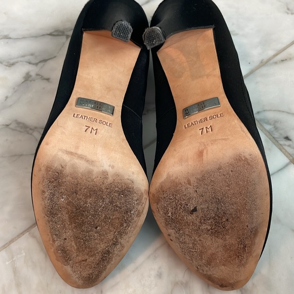 Badgley Mischka black satin heels - Picture 6 of 7
